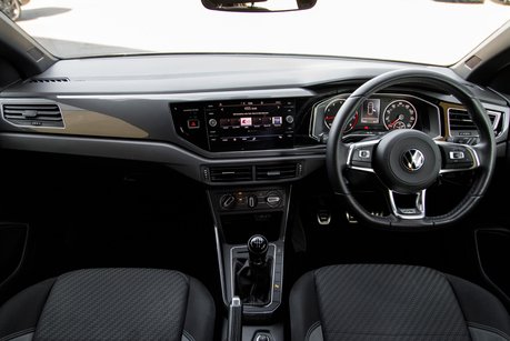 Volkswagen Polo R-LINE TSI