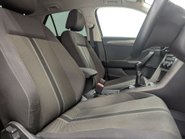 Volkswagen T-Roc 1.0 T-Roc SE TSi 5dr 34