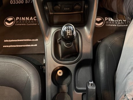 Hyundai ix35 1.7 CRDi SE Euro 5 (s/s) 5dr (Nav) 9