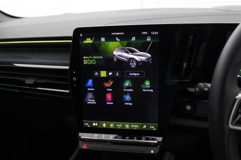 Renault Austral 5dr E-TECH FHEV Techno Esprit Alpine Automatic 17