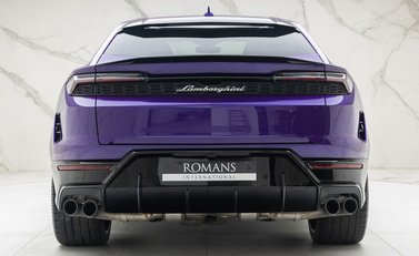 Lamborghini Urus SE 9