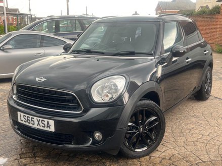 2015 COUNTRYMAN 1.6 COOPER SUV 5DR PETROL MANUAL EURO 6 S S 122 PS... photo