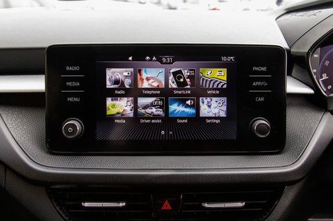 Skoda Fabia COLOUR EDITION MPI 21