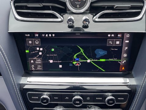 Bentley Bentayga 4.0 V8 Base Auto 4WD Euro 6 (s/s) 5dr 27