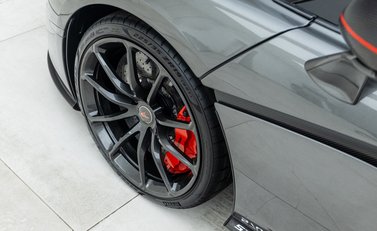 McLaren 570S Spider 37