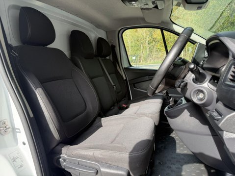 Renault Trafic SL30 EXTRA DCI 17