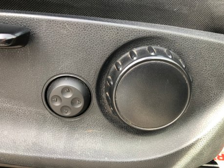 Mercedes-Benz Vito 110 PROGRESSIVE L2 94,000m 1 owner, good history, ULEZ compliant 16