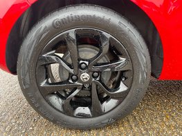 Vauxhall Corsa 1.4 Corsa Griffin 3dr 14