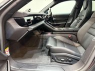 Porsche Taycan Performance 79.2kWh Saloon 4dr Electric Auto RWD (408 ps) 27