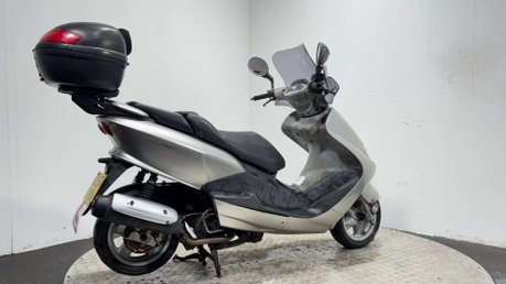Yamaha Majesty 125 2004 YP125 32K PROJECT LARGE MAXI SCOOTER 125CC 2
