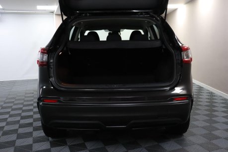 Nissan Qashqai DIG-T ACENTA PREMIUM 14