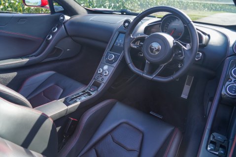 McLaren 650S V8 SPIDER 10