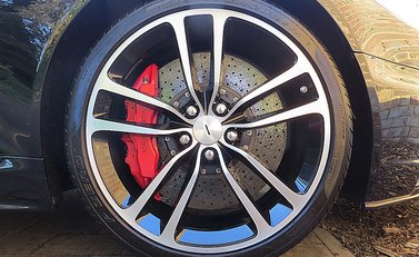 Aston Martin DBS Ultimate 14