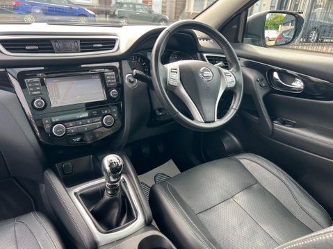 Nissan Qashqai 1.2 DIG-T Tekna 2WD Euro 6 (s/s) 5dr 22