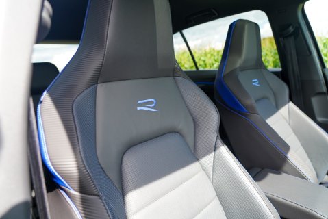 Volkswagen Golf R TSI 4MOTION DSG 14