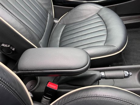 Mini Hatch 1.6 Cooper S Auto Euro 5 3dr 27