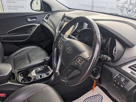 Hyundai SANTA FE CRDI PREMIUM BLUE DRIVE 19