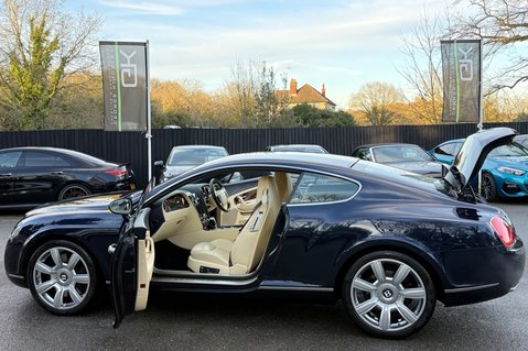 Bentley Continental GT - 16 SERVICES RECORDED -MASSAGE SEATS -POWER BOOT -BLUETOOTH 17