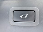 Land Rover Range Rover Velar R-DYNAMIC S 19