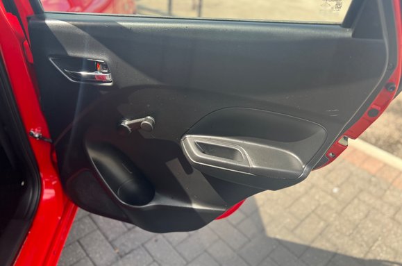 Suzuki Baleno 1.2 SZ3 DUALJET 5 DOOR 28