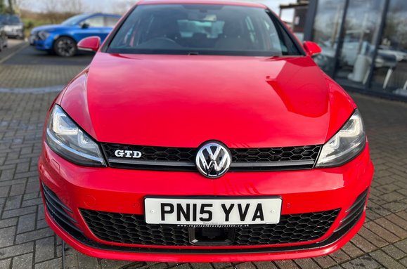 Volkswagen Golf 2.0 TDI BlueMotion Tech GTD 5 Door 4