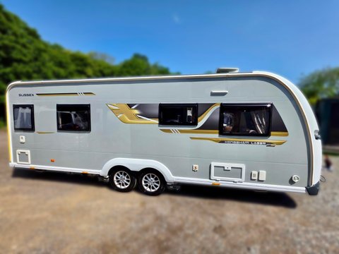 Coachman Laser Xcel 875 Kingsham 30th Special Edition 6