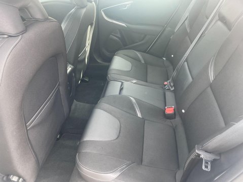 Volvo V40 1.6 D2 SE Euro 5 (s/s) 5dr 19