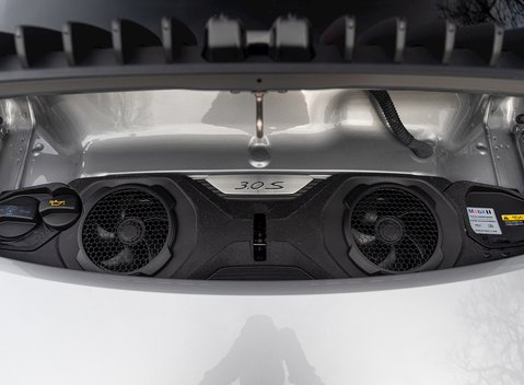 Porsche 911 Carrera S (992) 27