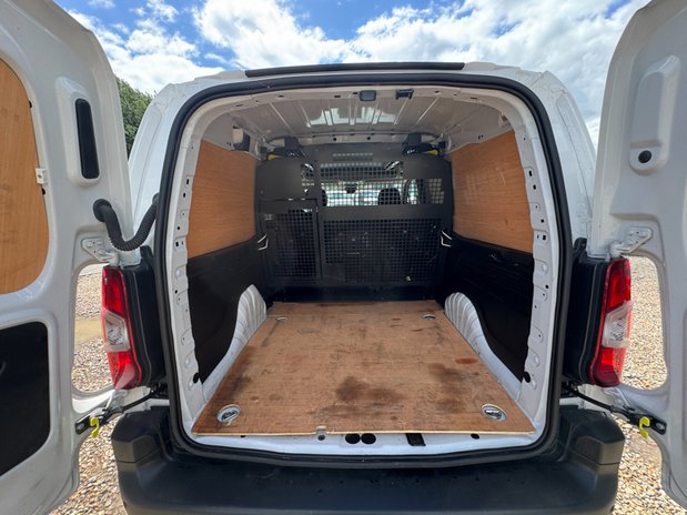 Vauxhall Combo Crew Cab LWB L2H1 Low Roof Prime 2300 Aircon Cruise Nav EURO 6 10