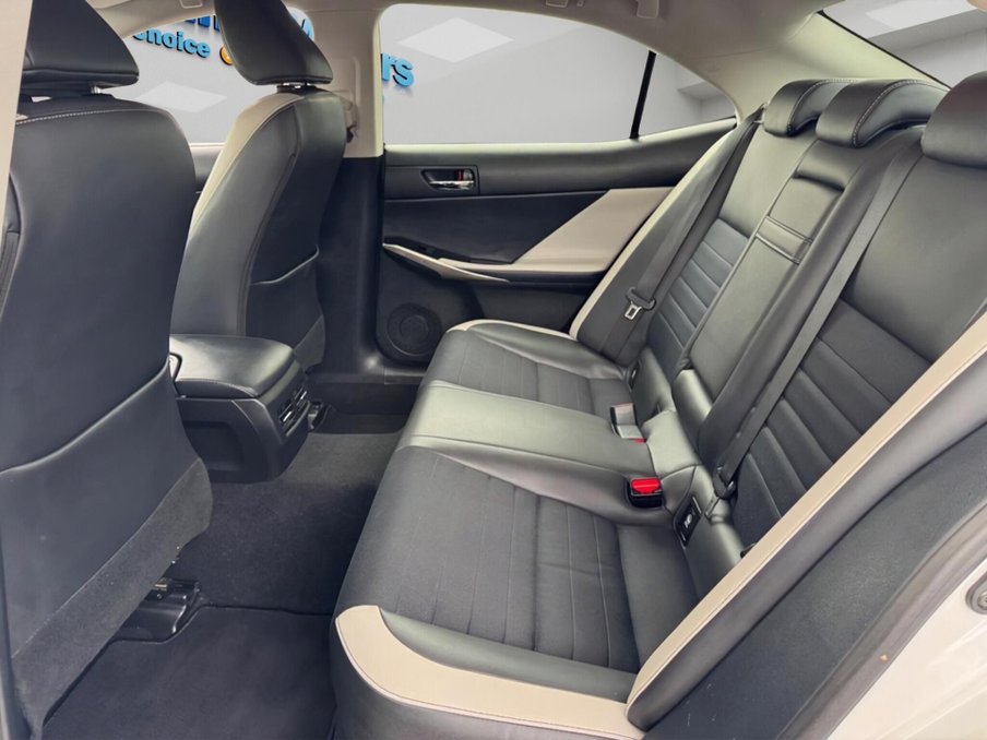 2016 Lexus Is — image 41