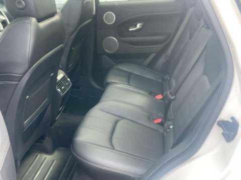 Land Rover Range Rover Evoque 2.0 TD4 SE Tech Auto 4WD Euro 6 (s/s) 5dr 23