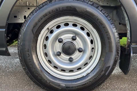 Ford Transit 350 Srw L2 130 ps Single Cab Tipper with Air Conditioning 30