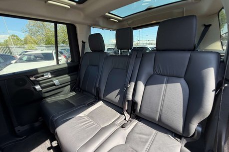 Land Rover Discovery 3.0 Discovery HSE SDV6 Auto 4WD 5dr 79