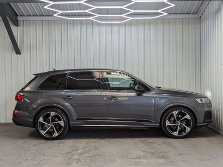 Audi Q7 3.0 Q7 Black Edition 55 TFSI MHEV Quattro Auto 4WD 5dr 23