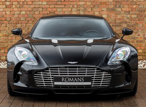 Aston Martin One77 4