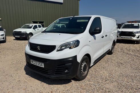 Peugeot Expert XLWB L3H1 Low Roof Professional 2900 Air Con EURO 6