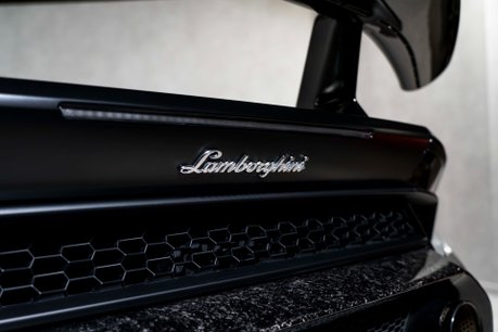 Lamborghini Huracan PERFORMANTE SPYDER. NOW SOLD. SIMILAR REQUIRED. PLEASE CALL 01903 254800. 38