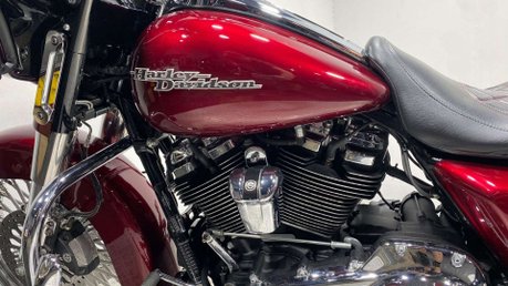 Harley-Davidson Touring 1745 FLHXS Street Glide Special Euro 4 58