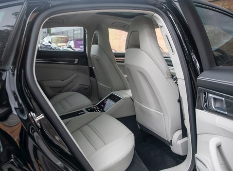 Porsche Panamera Turbo S E-Hybrid 14