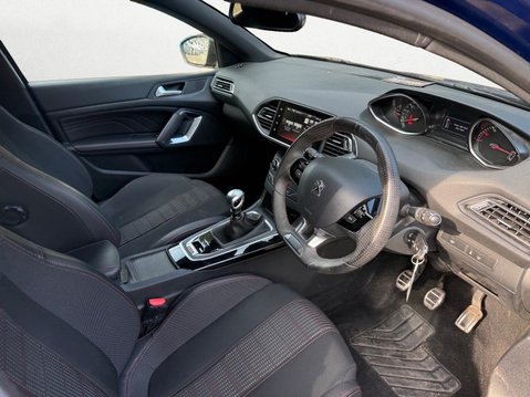 Peugeot 308 1.2 PureTech GT Line Euro 6 (s/s) 5dr 14