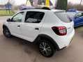 Dacia Sandero Stepway 1.5 dCi Laureate Euro 5 5dr 10