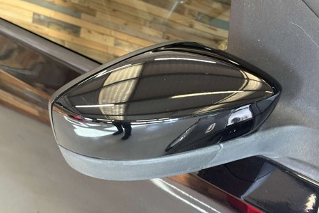 Volkswagen Up 1.0 High up! Hatchback 5dr Petrol ASG Euro 5 (75 ps) 22