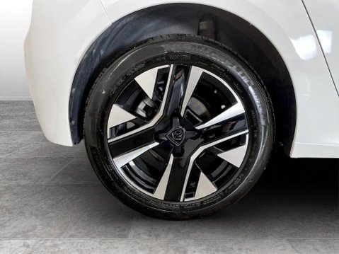 Peugeot 208 1.2 PureTech Allure Hatchback 5dr Petrol Manual Euro 6 (s/s) (100 ps) Air C 10
