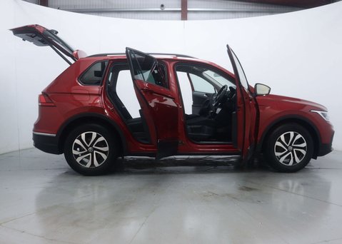 Volkswagen Tiguan 1.5 Tiguan Active TSi Semi-Auto 5dr 59
