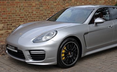 Porsche Panamera Turbo S 48