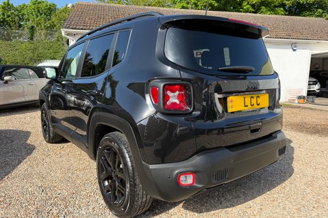 Jeep Renegade 1.0T NIGHT EAGLE STUNNING CAR! SAT NAV..CRUISE CONTROL..AIR CON.STUNNING 25