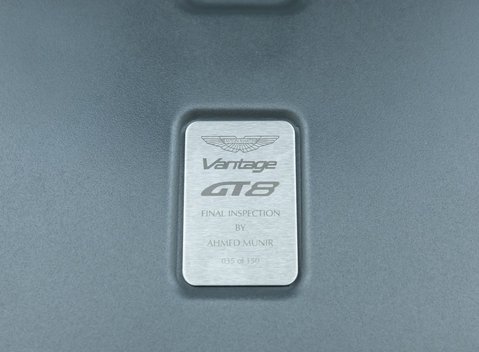 Aston Martin Vantage GT8 43