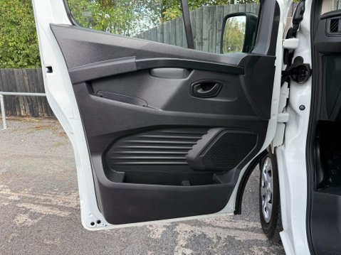 Renault Trafic SL28 BUSINESS PLUS DCI 20