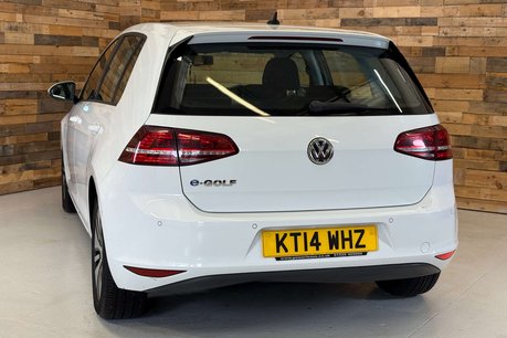 Volkswagen Golf e-Golf Hatchback 5dr Electric Auto (115 ps) 16