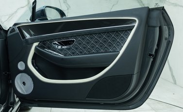 Bentley Continental GT Speed 25